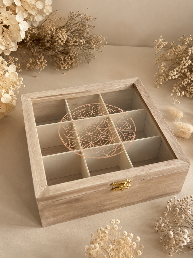 Boîte à thé en bois avec compartiments de rangement