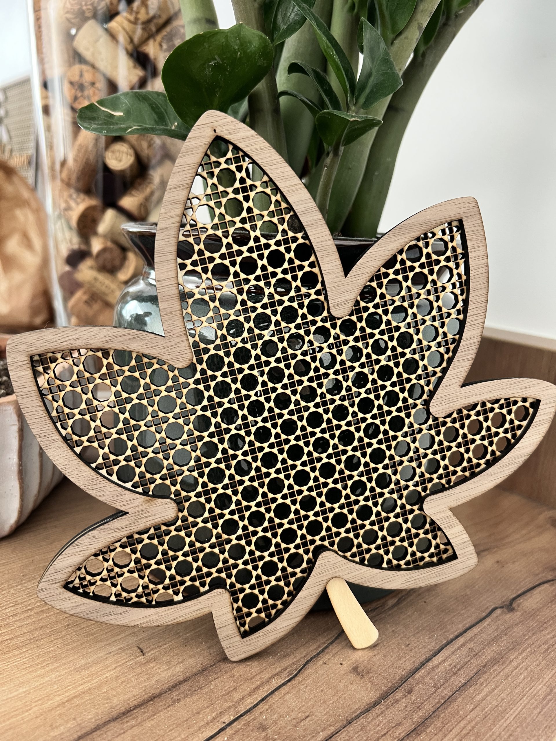 décoration feuille d'automne en bois